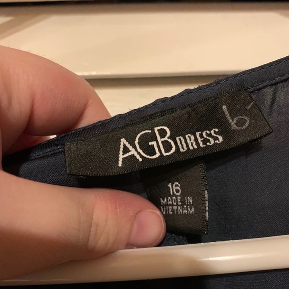 AGB Women’s Navy Silk Nightshirt - Picture 3 of 3